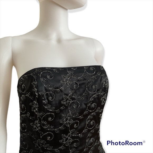 Jessica McClintock Black Glitter Gown - Picture 10 of 16